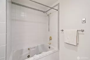 1220 80th Pl NE, Medina, WA 98039 - Photo 31