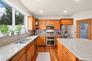 655 Joy St, Eatonville, WA 98328 - Photo 11