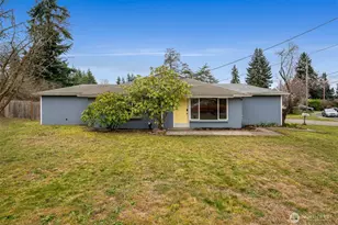 24109 57th Pl W, Lake Forest Park, WA 98043 - Photo 3