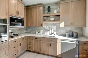 3036 67th Ave SE, Mercer Island, WA 98040 - Photo 11