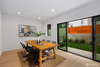 5248 23rd Avenue SW, Seattle, WA 98106 - Photo 11