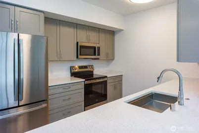 623 Morris Street #E1, La Conner, WA 98257 - Photo 9