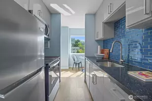 308 E Republican St, Seattle, WA 98102 - Photo 9