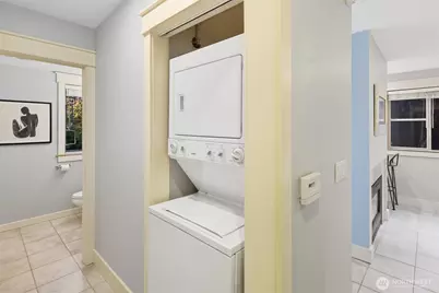 8770 Sand Point Way NE, Seattle, WA 98115 - Photo 27