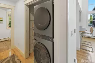 8770 Sand Point Way NE, Seattle, WA 98115 - Photo 29