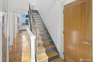 8770 Sand Point Way NE, Seattle, WA 98115 - Photo 31