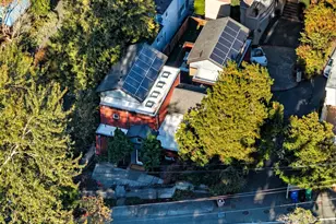 8770 Sand Point Way NE, Seattle, WA 98115 - Photo 3