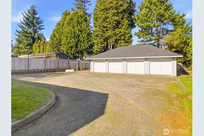 2016 Dickinson Avenue NW, Olympia, WA 98502 - Photo 23