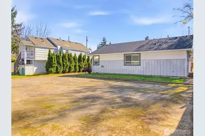 2016 Dickinson Avenue NW, Olympia, WA 98502 - Photo 31