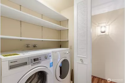 1120 8th Avenue #1003, Seattle, WA 98101 - Photo 19