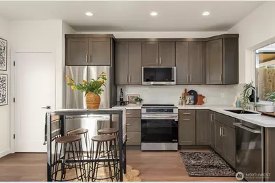 12002 20th Street NE #3, Seattle, WA 98125 - Photo 9