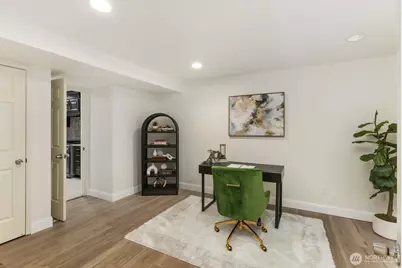 18505 NE 26th Street, Redmond, WA 98052 - Photo 15