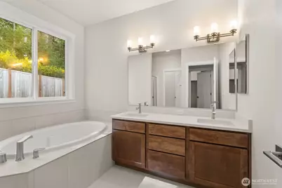 832 Bodie Street SE, Lacey, WA 98513 - Photo 17