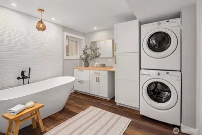 17443 NE 12th Street, Bellevue, WA 98008 - Photo 35