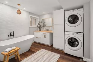 17443 NE 12th St, Bellevue, WA 98008 - Photo 35