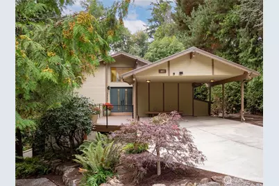 4851 88th Place SE, Mercer Island, WA 98040 - Photo 1