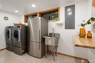 4851 88th Place SE, Mercer Island, WA 98040 - Photo 27