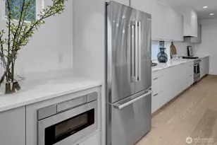417 102nd Ave SE, Bellevue, WA 98004 - Photo 13