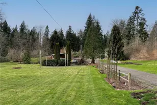 12514 Chain Lake Rd, Snohomish, WA 98290 - Photo 11
