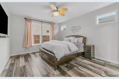 10215 NE 104th Street, Vancouver, WA 98662 - Photo 11