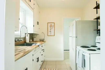 7028 Fawcett Avenue, Tacoma, WA 98408 - Photo 9