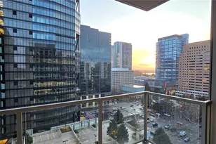 10650 NE 9th Pl, Bellevue, WA 98004 - Photo 15