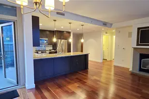 10650 NE 9th Pl, Bellevue, WA 98004 - Photo 11