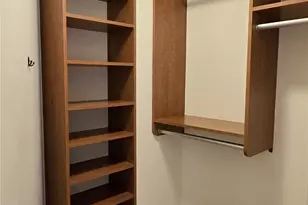 10650 NE 9th Pl, Bellevue, WA 98004 - Photo 5