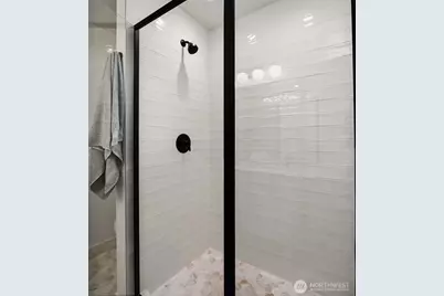 1457 22nd Avenue #A, Seattle, WA 98122 - Photo 15