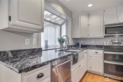 15518 59th Drive SE, Snohomish, WA 98296 - Photo 11