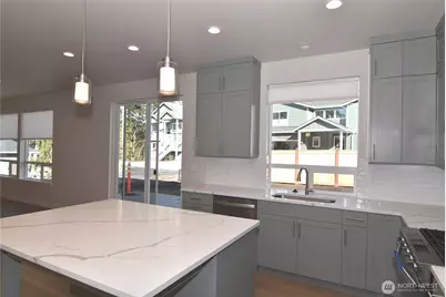 1138 Whidbey Street, Bellingham, WA 98229 - Photo 9