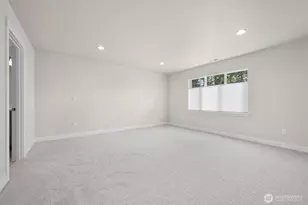 1138 Whidbey St, Bellingham, WA 98229 - Photo 13