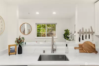 23303 Cedar Way #T202, Mountlake Terrace, WA 98043 - Photo 11