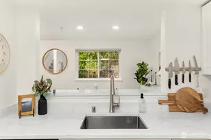 23303 Cedar Way, Mountlake Terrace, WA 98043 - Photo 11