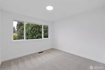 19628 Heinz Place, Lynnwood, WA 98036 - Photo 15