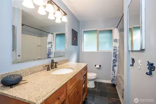 1221 Huson Dr, Tacoma, WA 98405 - Photo 21