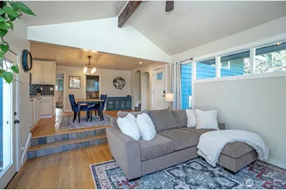 1221 Huson Drive, Tacoma, WA 98405 - Photo 7