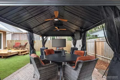 7882 Blakely Avenue, Clinton, WA 98236 - Photo 21