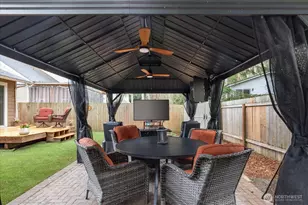 7882 Blakely Ave, Clinton, WA 98236 - Photo 21