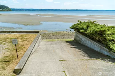 7882 Blakely Avenue, Clinton, WA 98236 - Photo 27