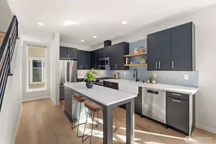 3625 Wallingford Ave N, Seattle, WA 98103 - Photo 11