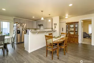 361 10th Ave N, Algona, WA 98001 - Photo 7