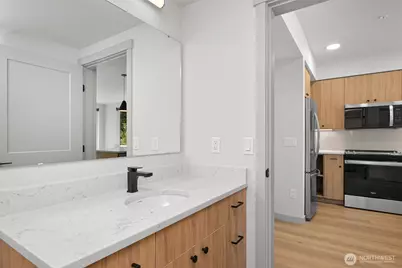 820 N State Street #521, Bellingham, WA 98225 - Photo 9