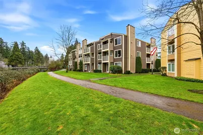 15846 NE Leary Way #6-201, Redmond, WA 98052 - Photo 19