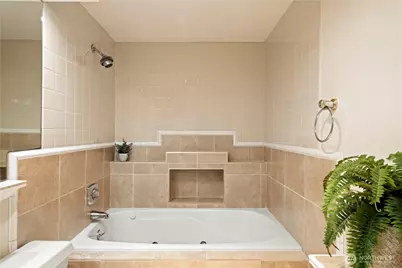 15512 Country Club Drive #B14, Mill Creek, WA 98012 - Photo 21