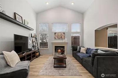 3249 Lois Lane, Enumclaw, WA 98022 - Photo 3