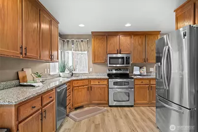 3249 Lois Lane, Enumclaw, WA 98022 - Photo 9