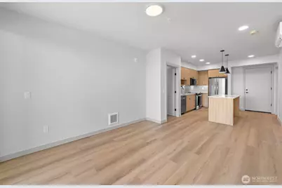 820 N State Street #513, Bellingham, WA 98225 - Photo 5