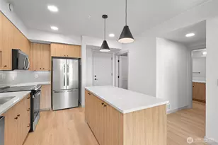 820 N State St, Bellingham, WA 98225 - Photo 3