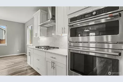 18847 SE 123rd Place, Renton, WA 98058 - Photo 11